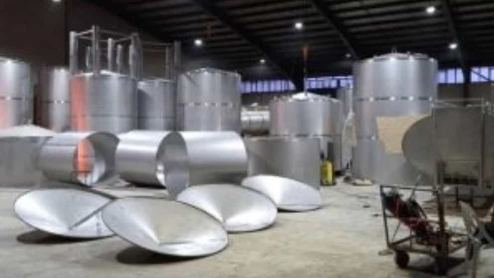 Types of steel tanks